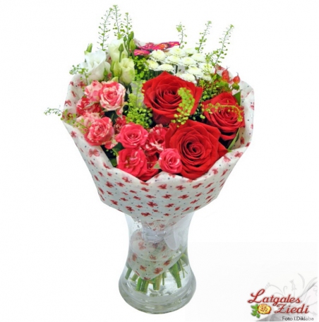 Mazcenas ziedu pušķis 079