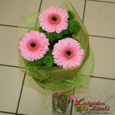 Mazcenas ziedu pušķis 078