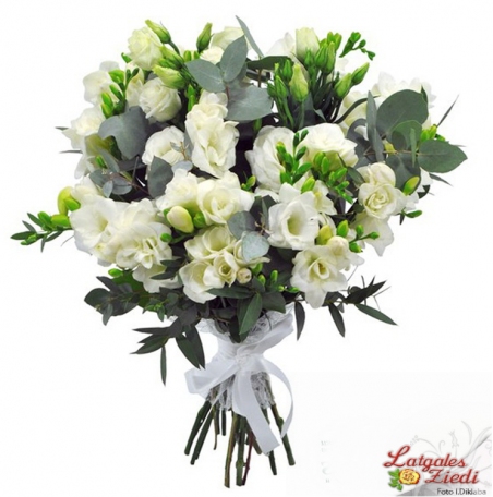 Apsveikuma pušķis 068