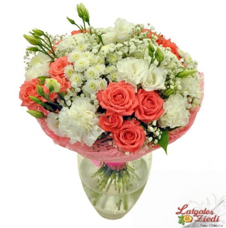 Apsveikuma pušķis 045