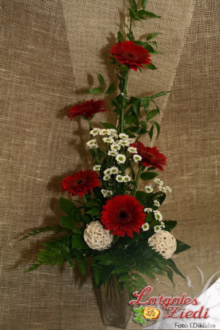 Mazcenas ziedu pušķis 007